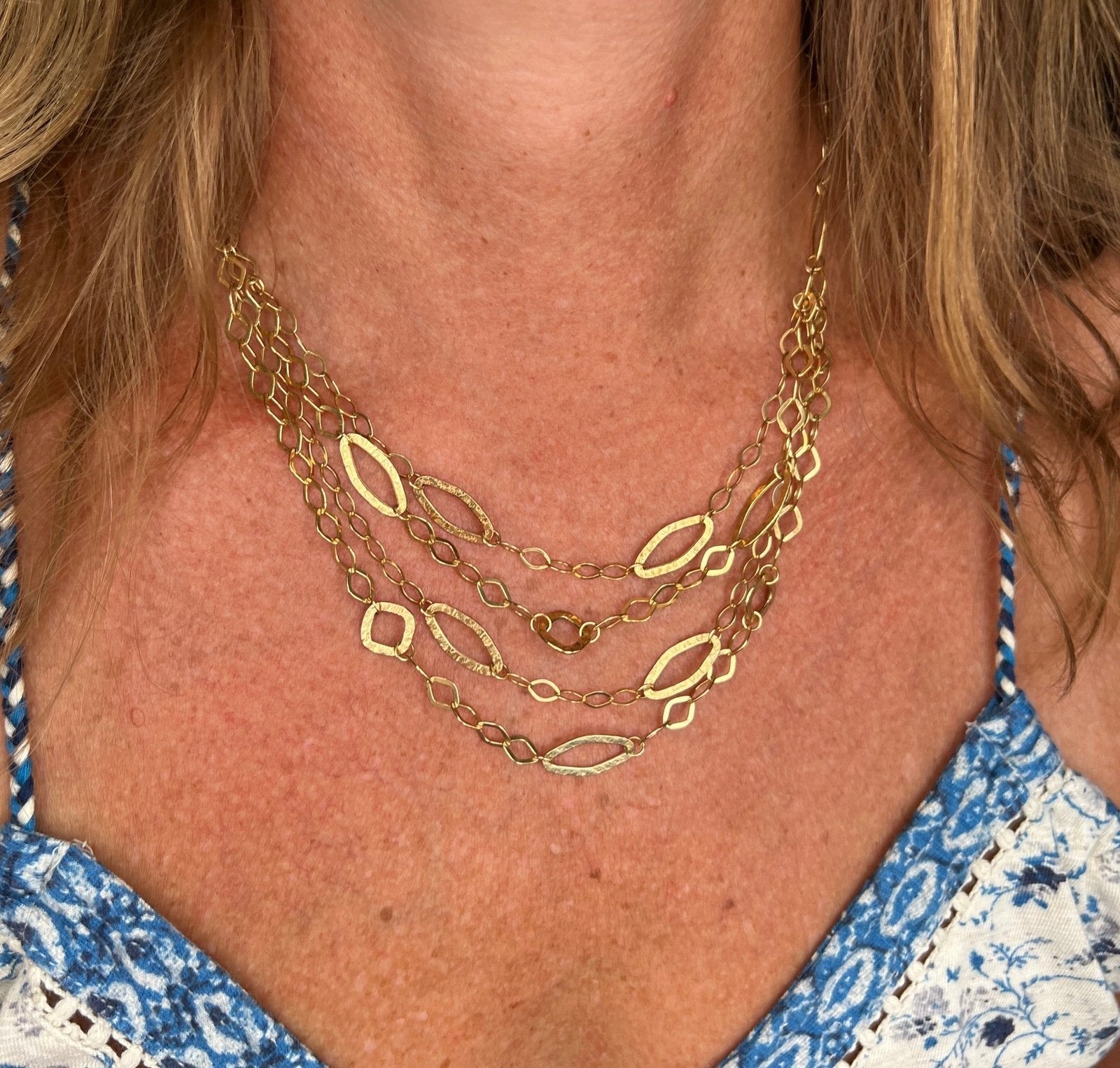 14k Yellow Gold 4 Layer Hammered Geometric Links Chain. 10.5g Italy