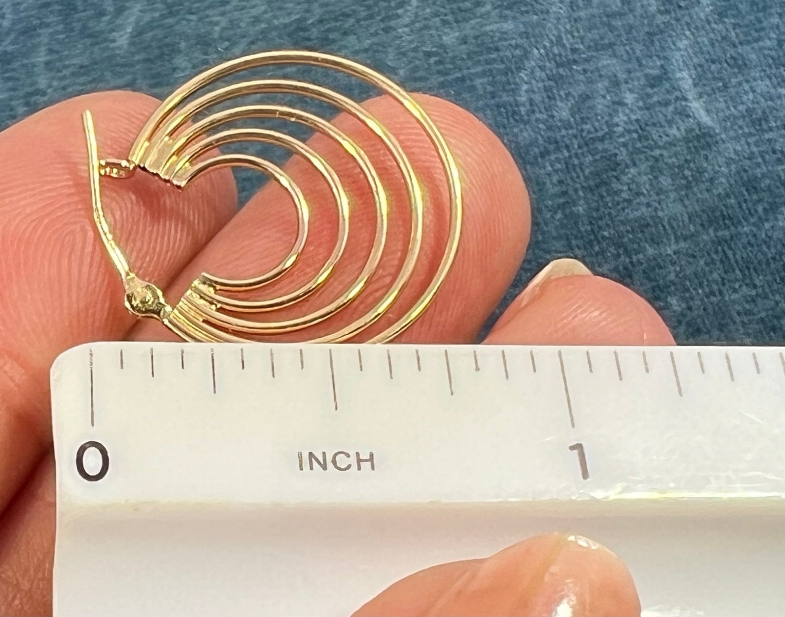 14k Yellow Gold 5 Nested Multi-Hoop Earrings. Geometric