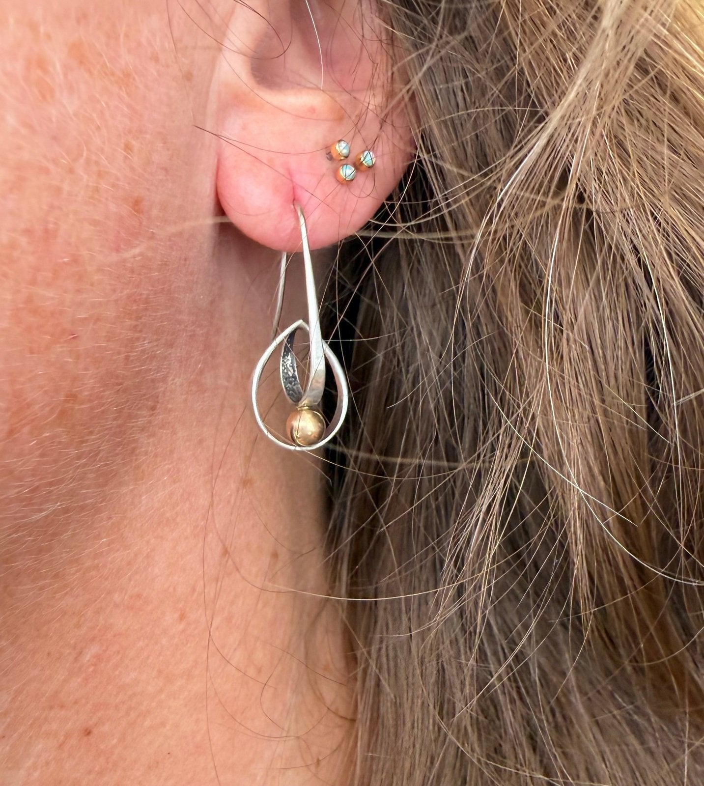 14k Yellow Gold & 925 ED LEVIN Twisted Hoop Ball Earrings. Modernist
