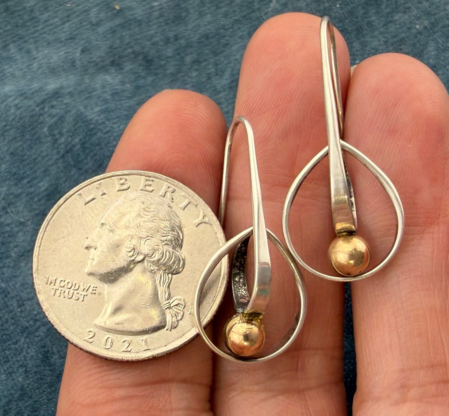 14k Yellow Gold & 925 ED LEVIN Twisted Hoop Ball Earrings. Modernist