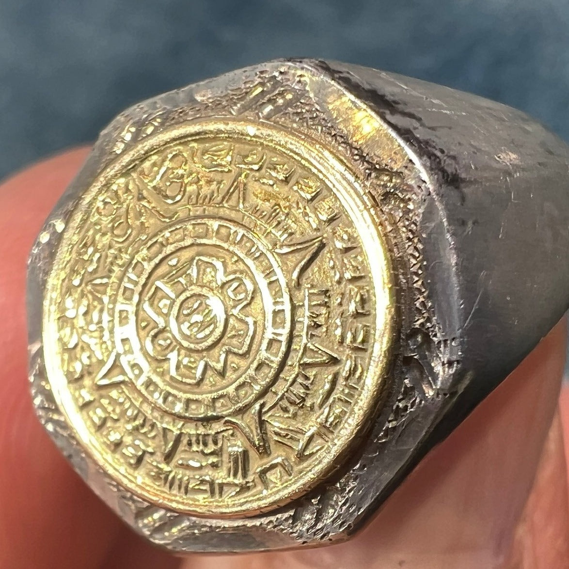 14k Yellow Gold & 925 Mayan Aztec Calendar Ring. Octagonal 11g