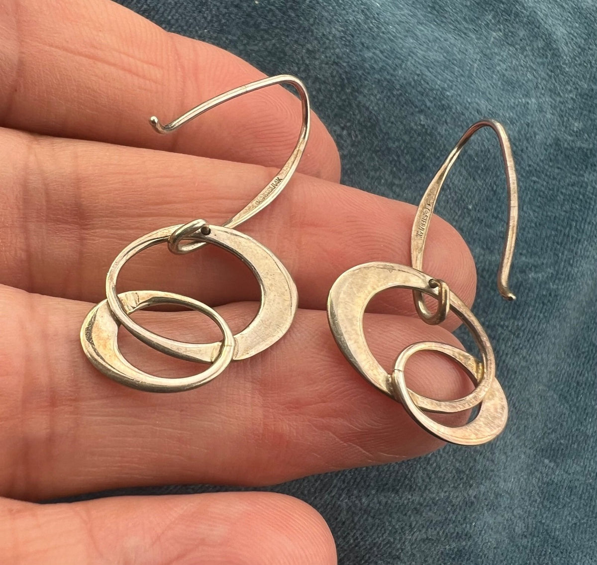 14k Yellow Gold & 925 Modern Sculptural Dangly Circle Earrings