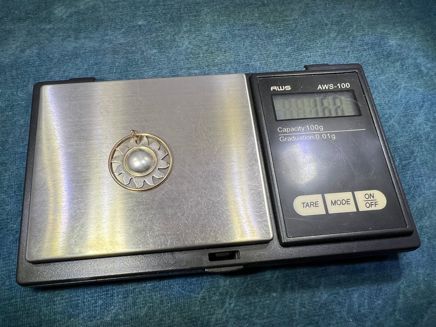 14k Yellow Gold & 925 Sunburst Circle Pendant. Ed Levin *RARE*