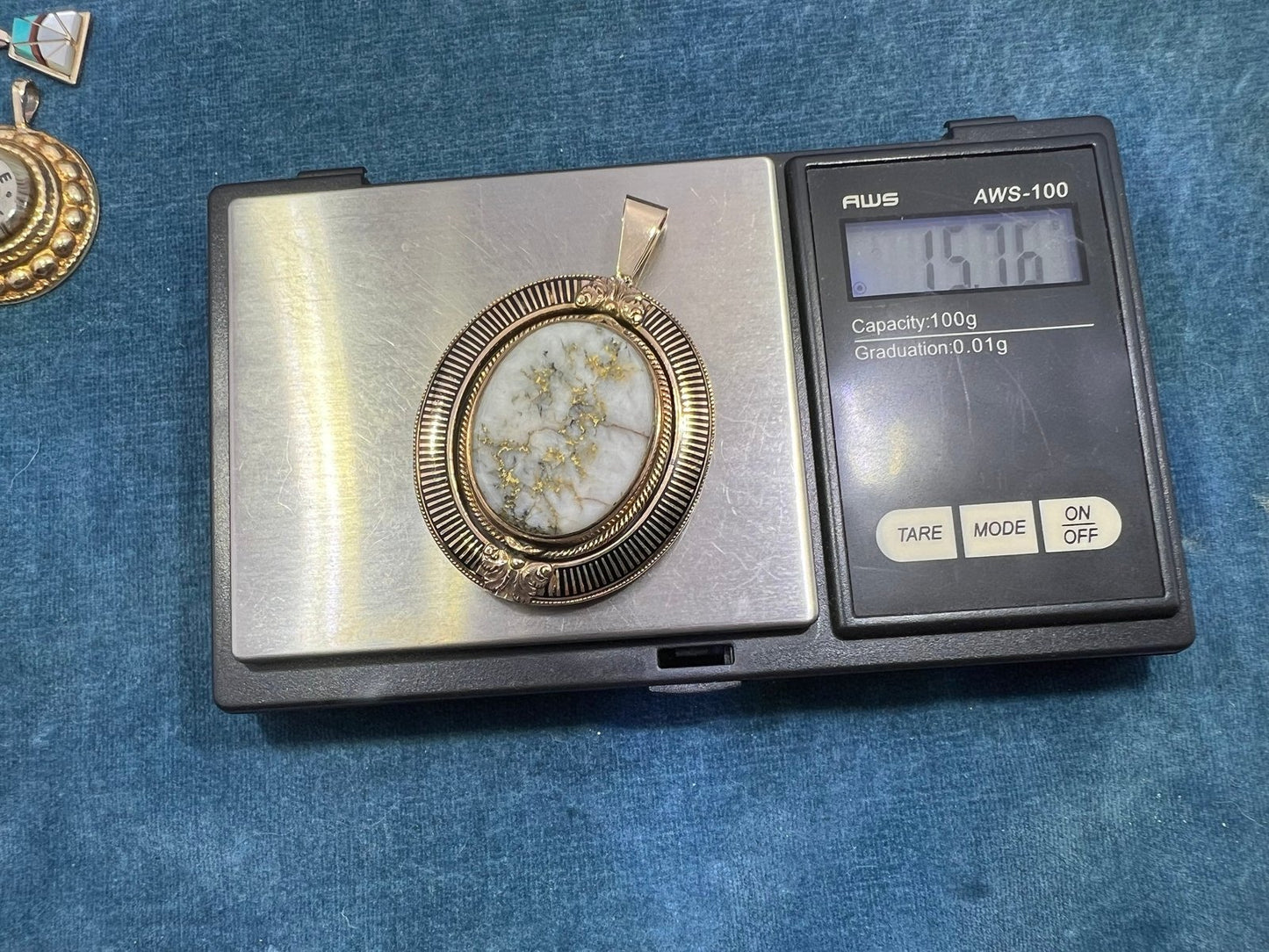 10k at least Yellow Gold ALASKAN Gold in Quartz Spinner Pendant. 2" + 15g *Video*