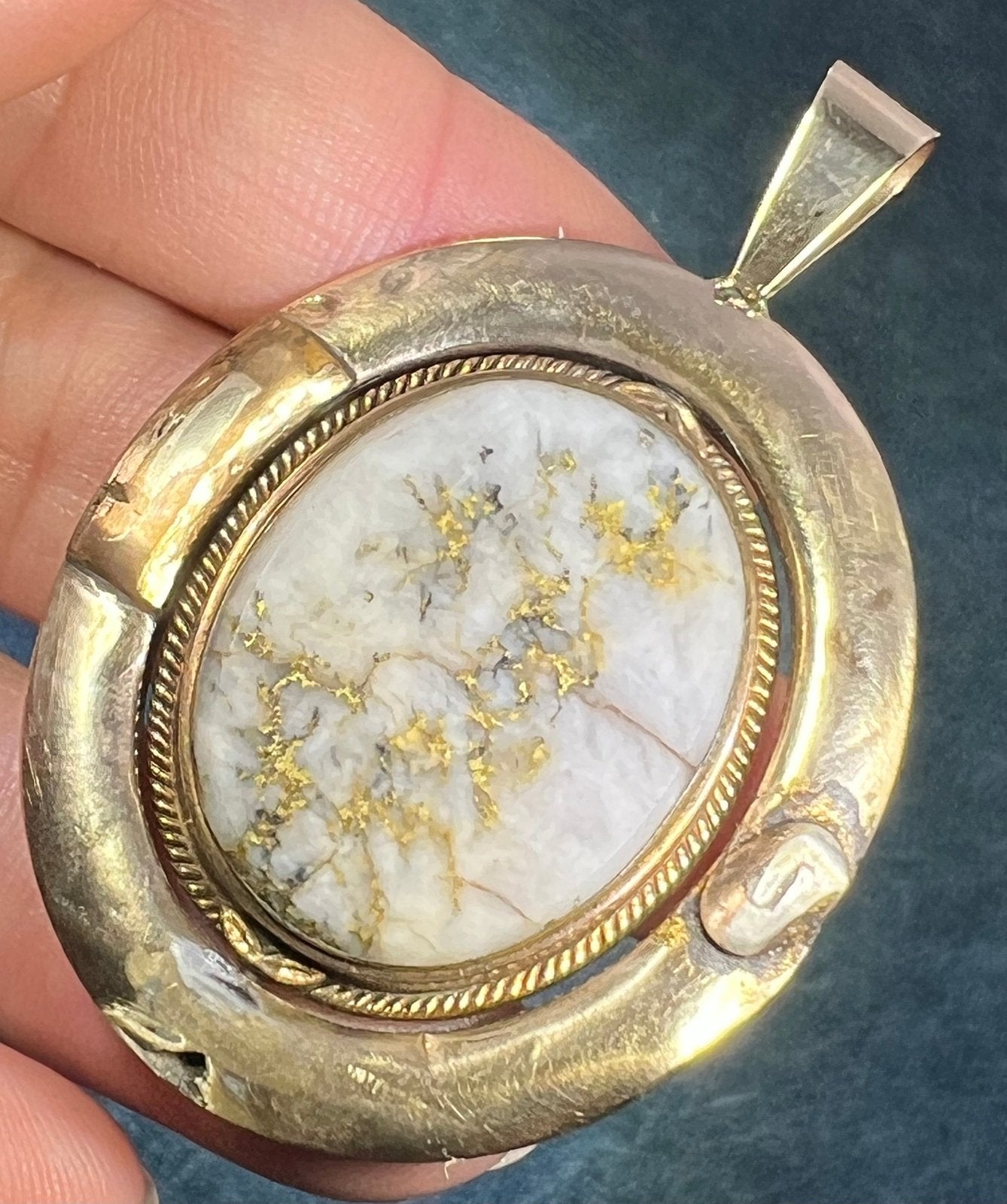 10k at least Yellow Gold ALASKAN Gold in Quartz Spinner Pendant. 2" + 15g *Video*