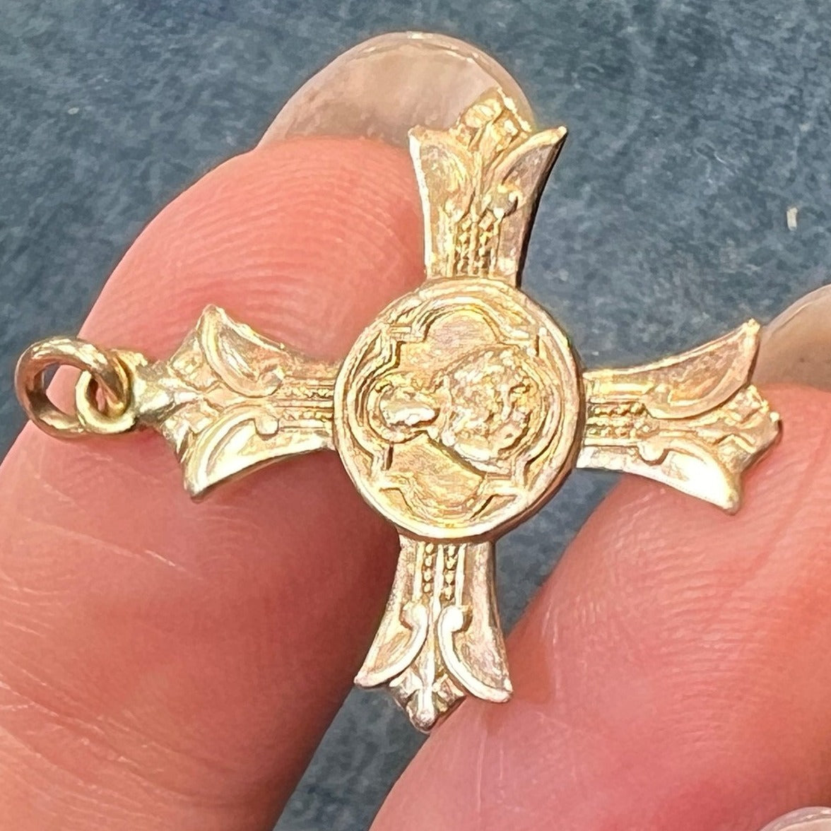 14k Yellow Gold Antique Cross Pendant. Apostles of Prayer