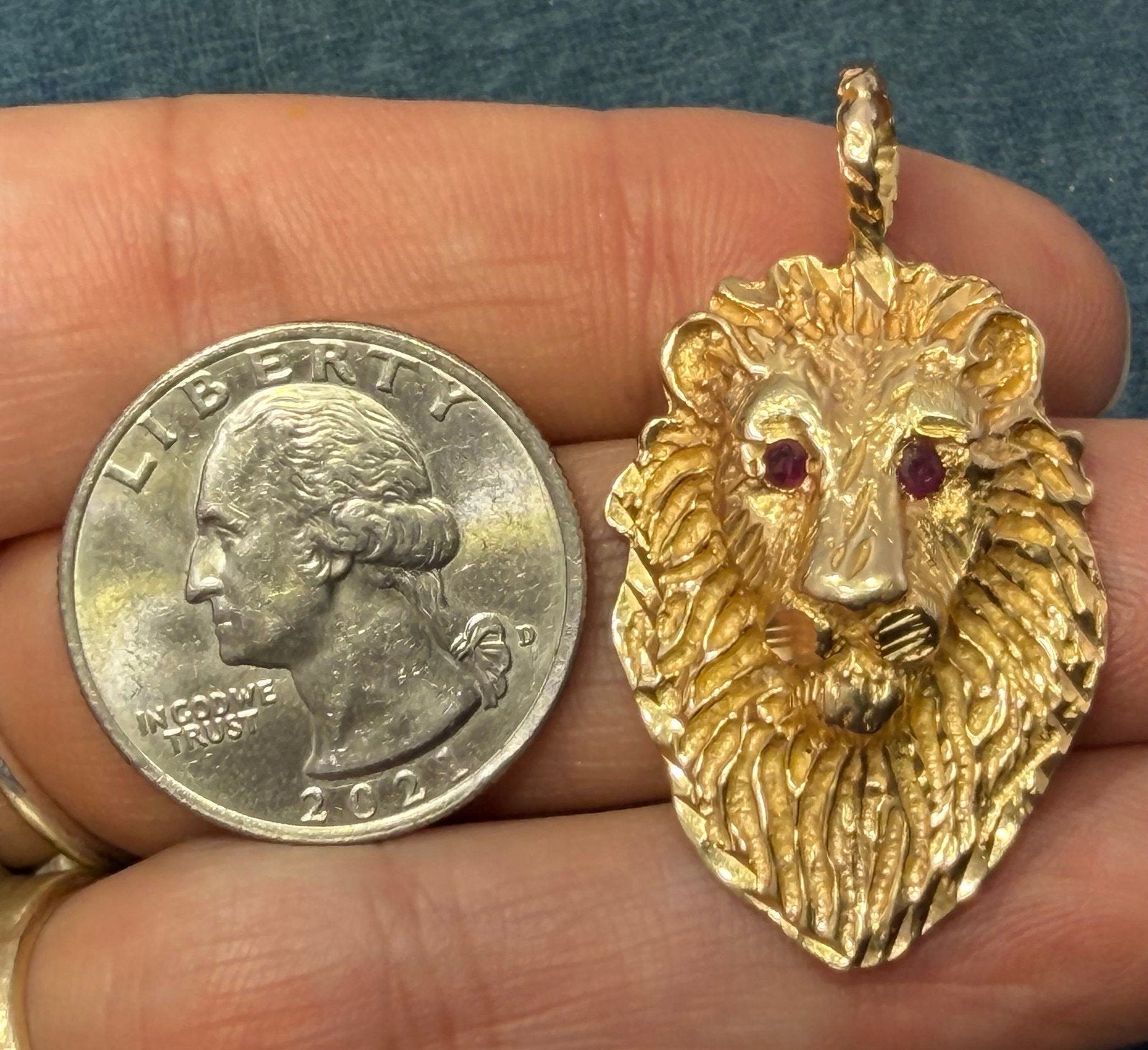 14k Yellow Gold Antique LION Aslan Pendant w Ruby Eyes. 1.5" *Video*