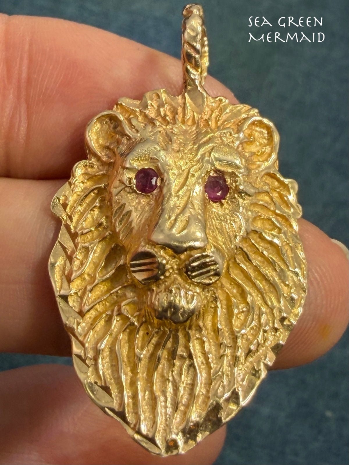 14k Yellow Gold Antique LION Aslan Pendant w Ruby Eyes. 1.5" *Video*