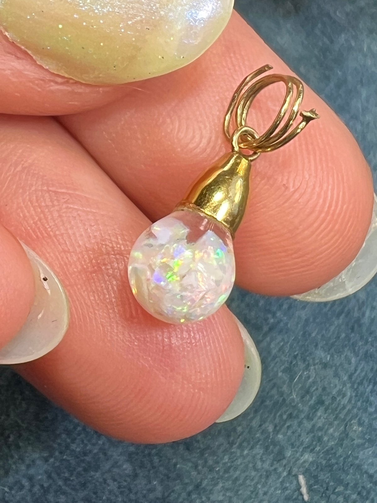 14k Yellow Gold Australian "FLOATING OPAL" Pendant. TIny! *VIDEO*