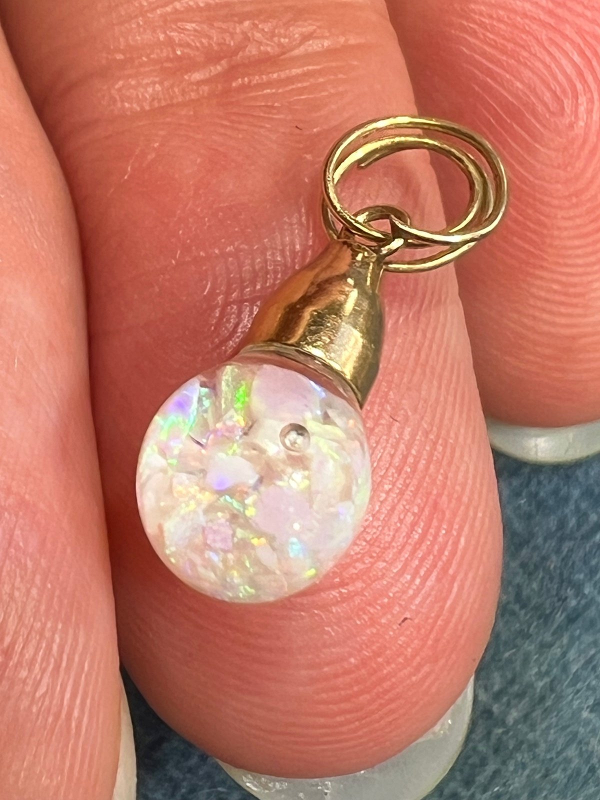 14k Yellow Gold Australian "FLOATING OPAL" Pendant. TIny! *VIDEO*