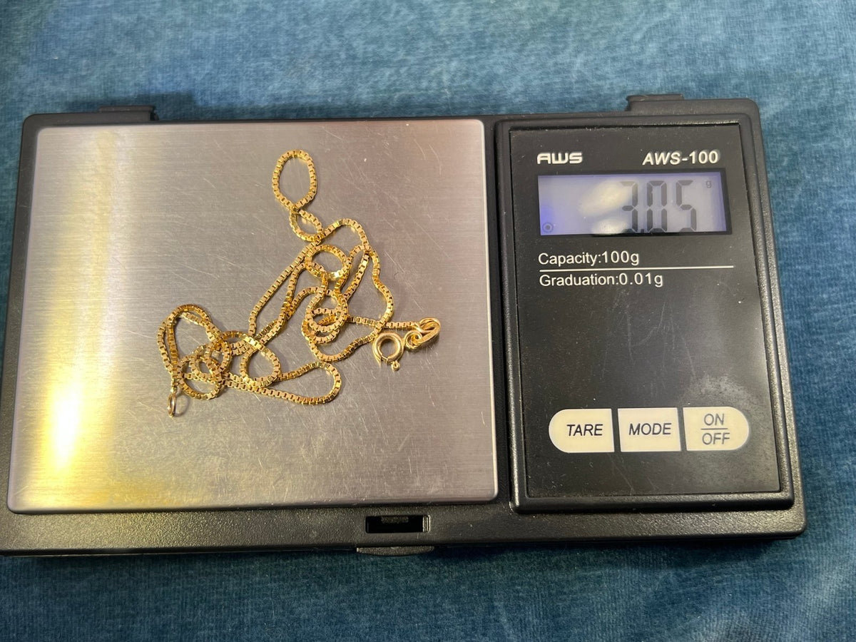 14k Yellow Gold Box Chain. 1mm + 3g + 17.5" Italy - D