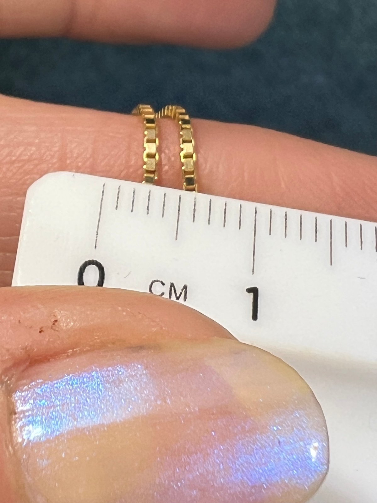 14k Yellow Gold Box Chain. 1mm + 3g + 17.5" Italy - D