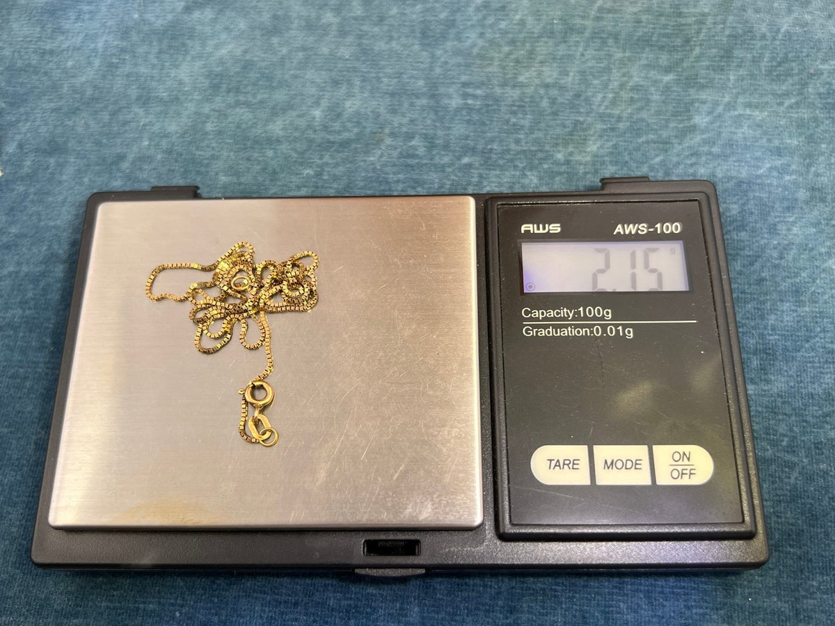 14k Yellow Gold Box Chain. 2.1g + 18" - S