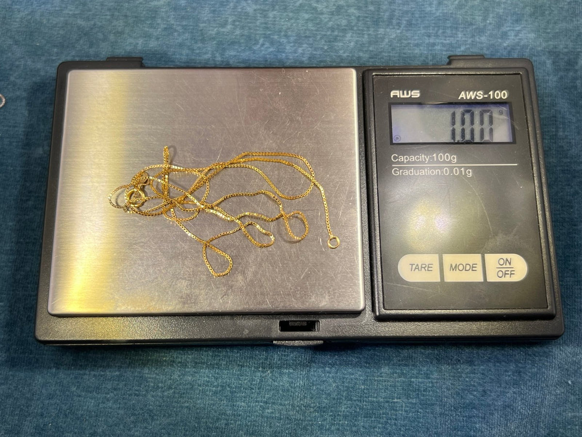 14k Yellow Gold Box Chain. 20" Stamped 14k Italy - E