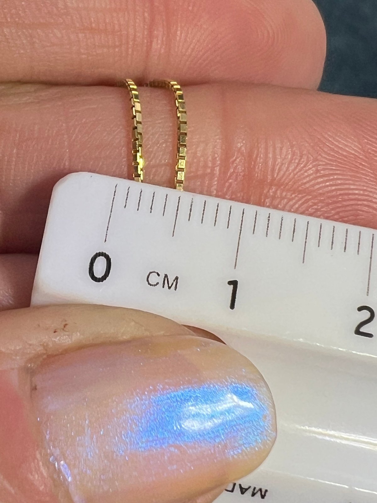 14k Yellow Gold Box Chain. Italy. Lobster Clasp. 17" + 2.3g + - G