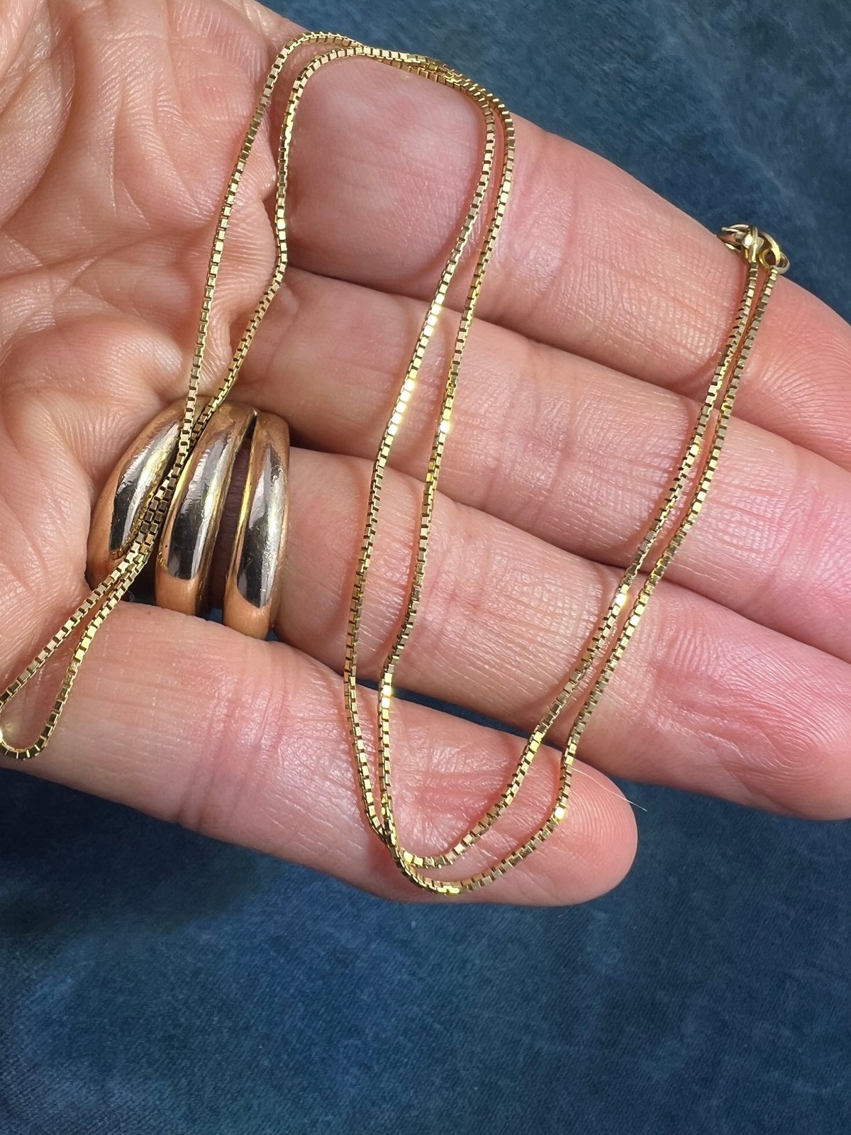 14k Yellow Gold Box Chain. Italy. Lobster Clasp. 17" + 2.3g + - G