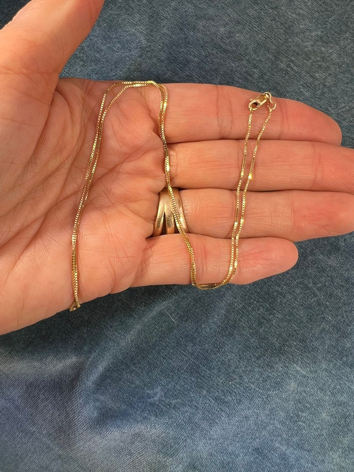 14k Yellow Gold Box Chain. Italy. Lobster Clasp. 19" + 1.7g - M