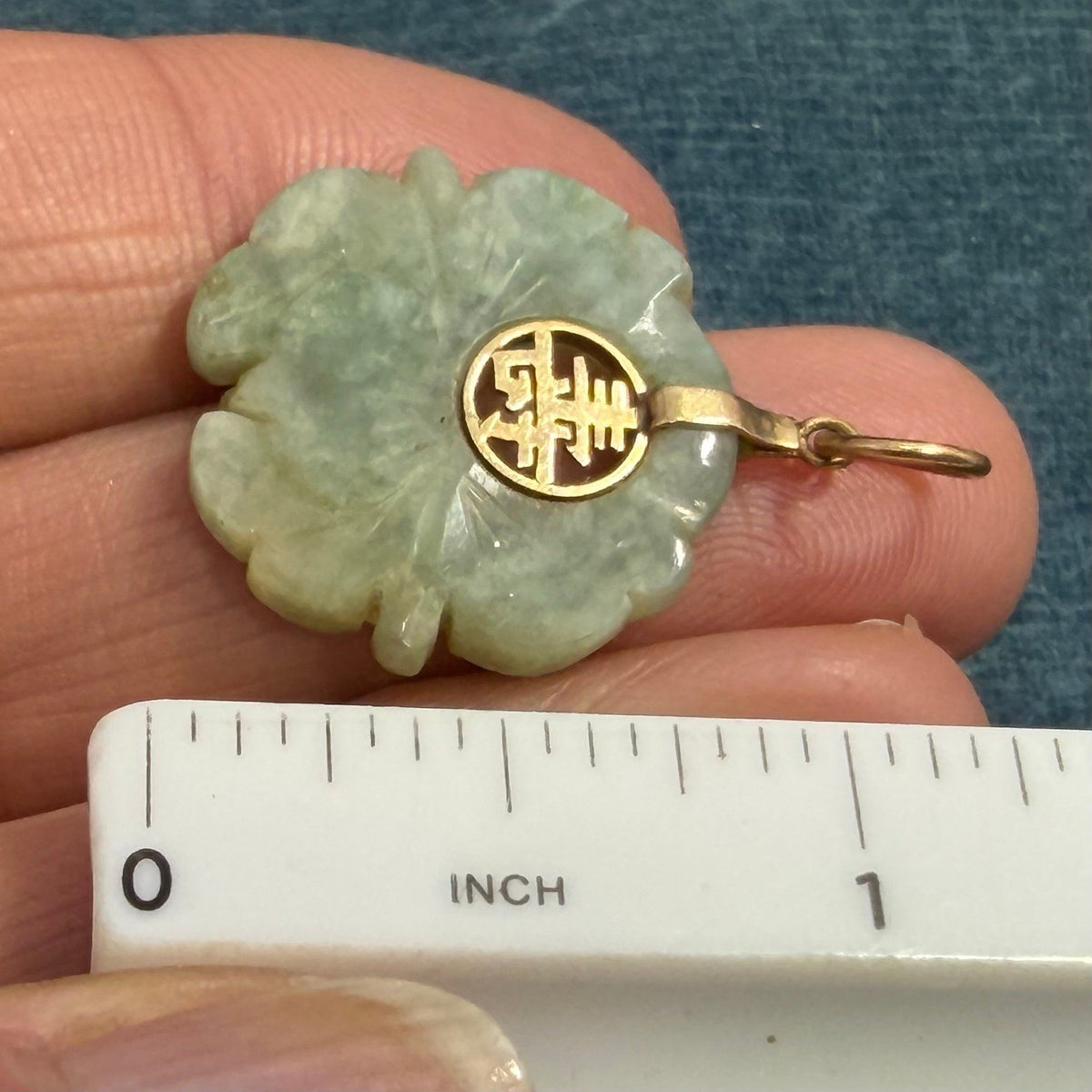 14k Yellow Gold Carved Jade Lotus Blossom Flower Pendant. Longevity