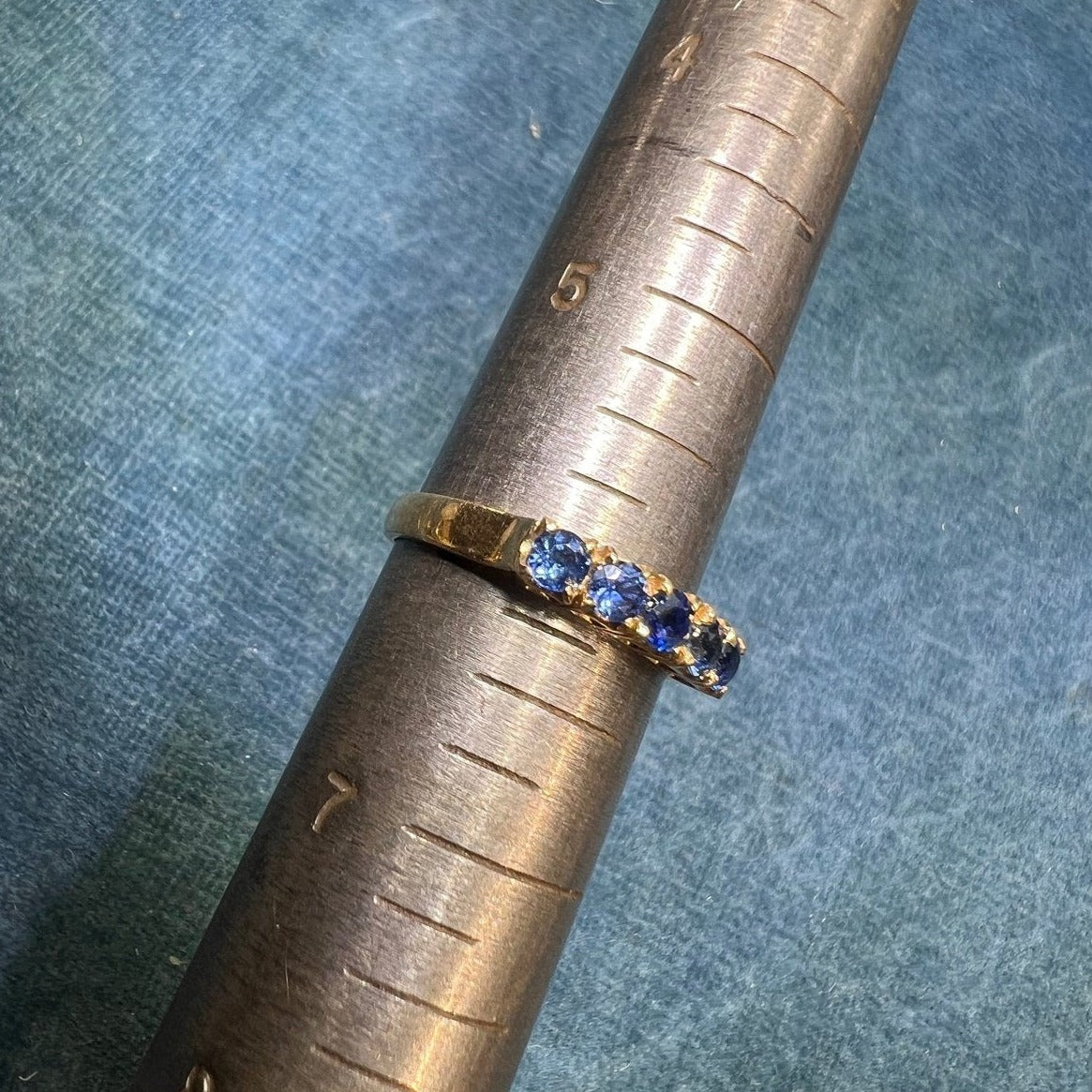 14k Yellow Gold Ceylon Blue Sapphires Ring Band