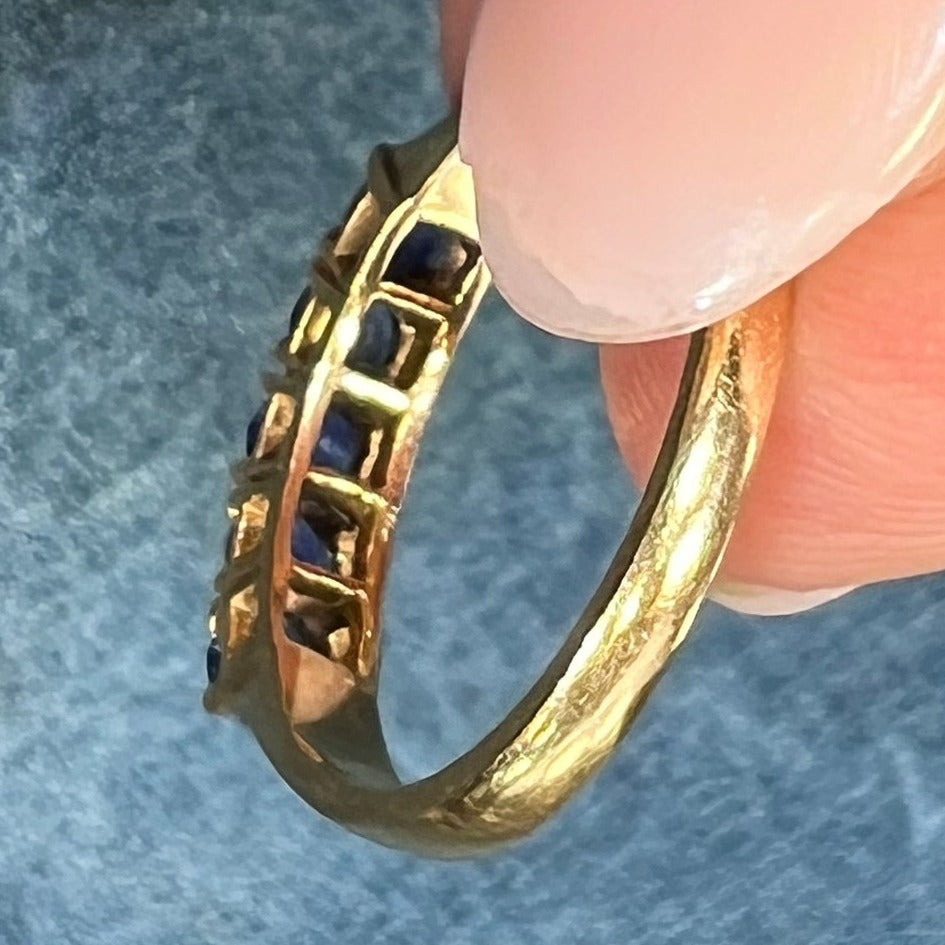 14k Yellow Gold Ceylon Blue Sapphires Ring Band