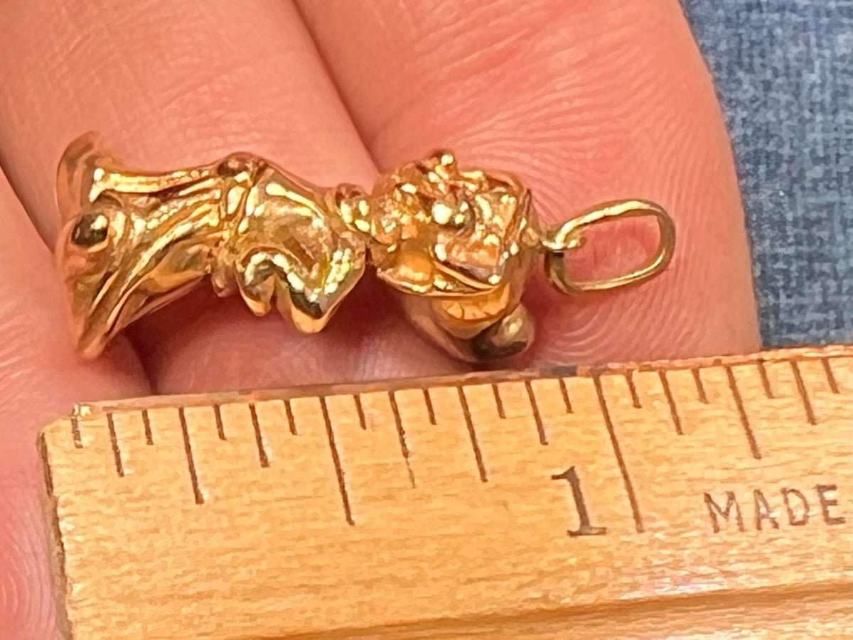 14k Yellow Gold DOPEY Pendant. Snow White + 7 Dwarves