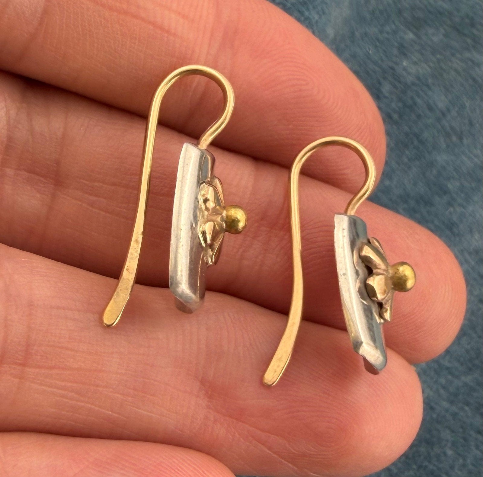 14k Yellow Gold Daisy Flowers + 14k Ear Wires on 925 Silver Earrings
