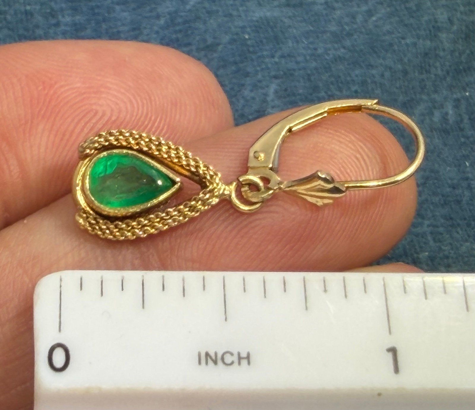 14k Yellow Gold Drop Earrings w Teardrop Emeralds. Leverbacks *Video*