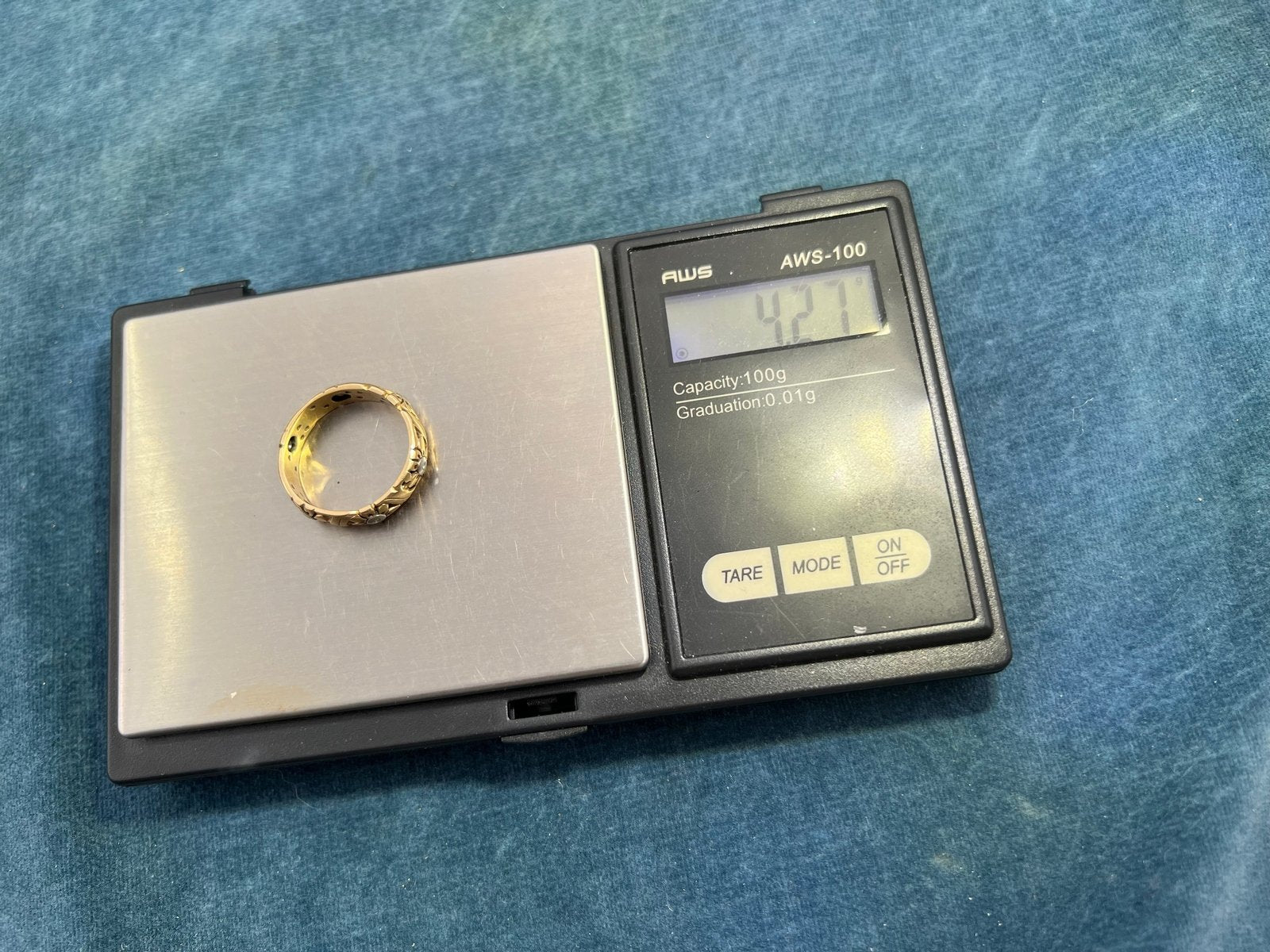 14k Yellow Gold Eternity Ring "Daisy Chain" Band w Diamonds *Video*