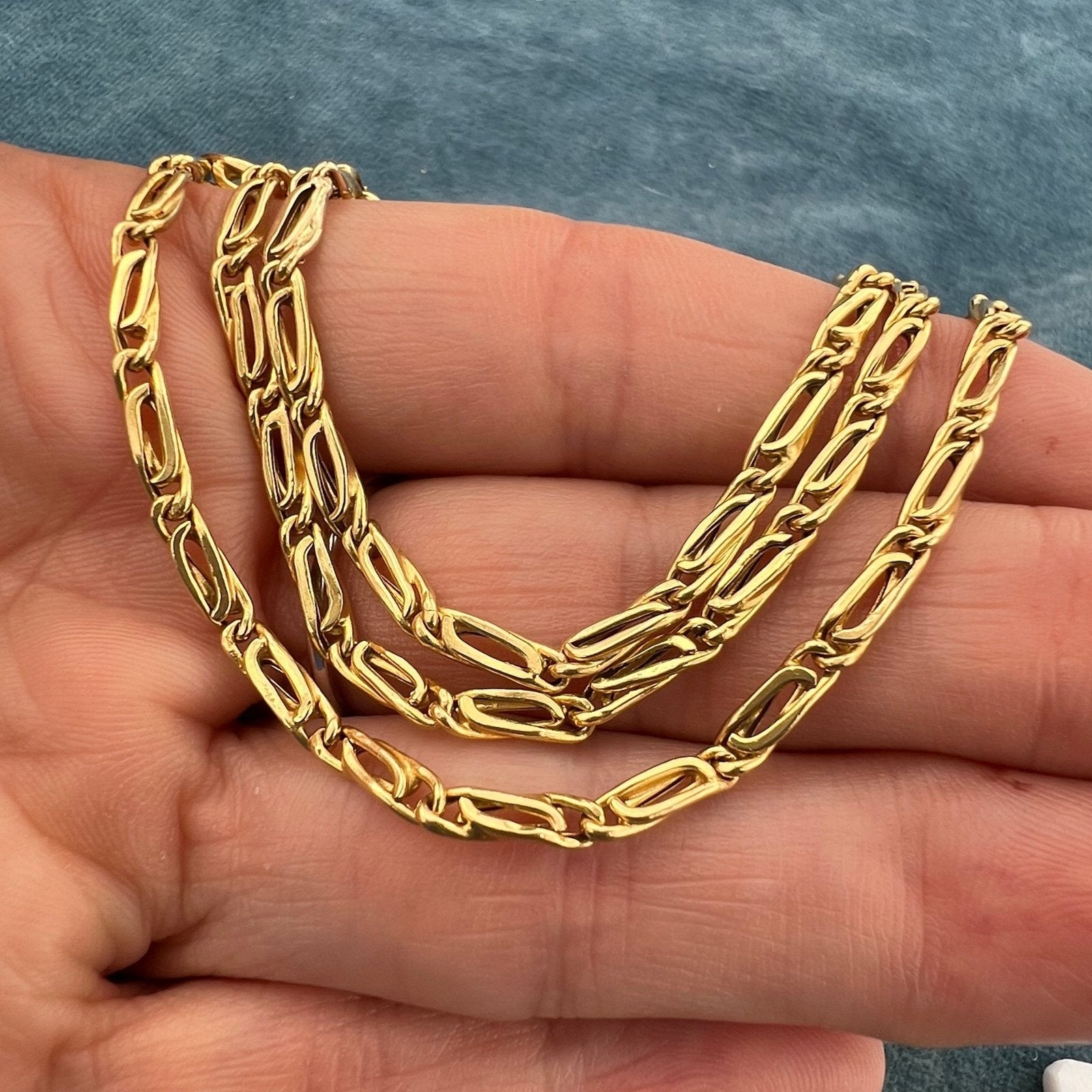 14k Yellow Gold Fancy Woven Link Chain Necklace. 7g + 17"
