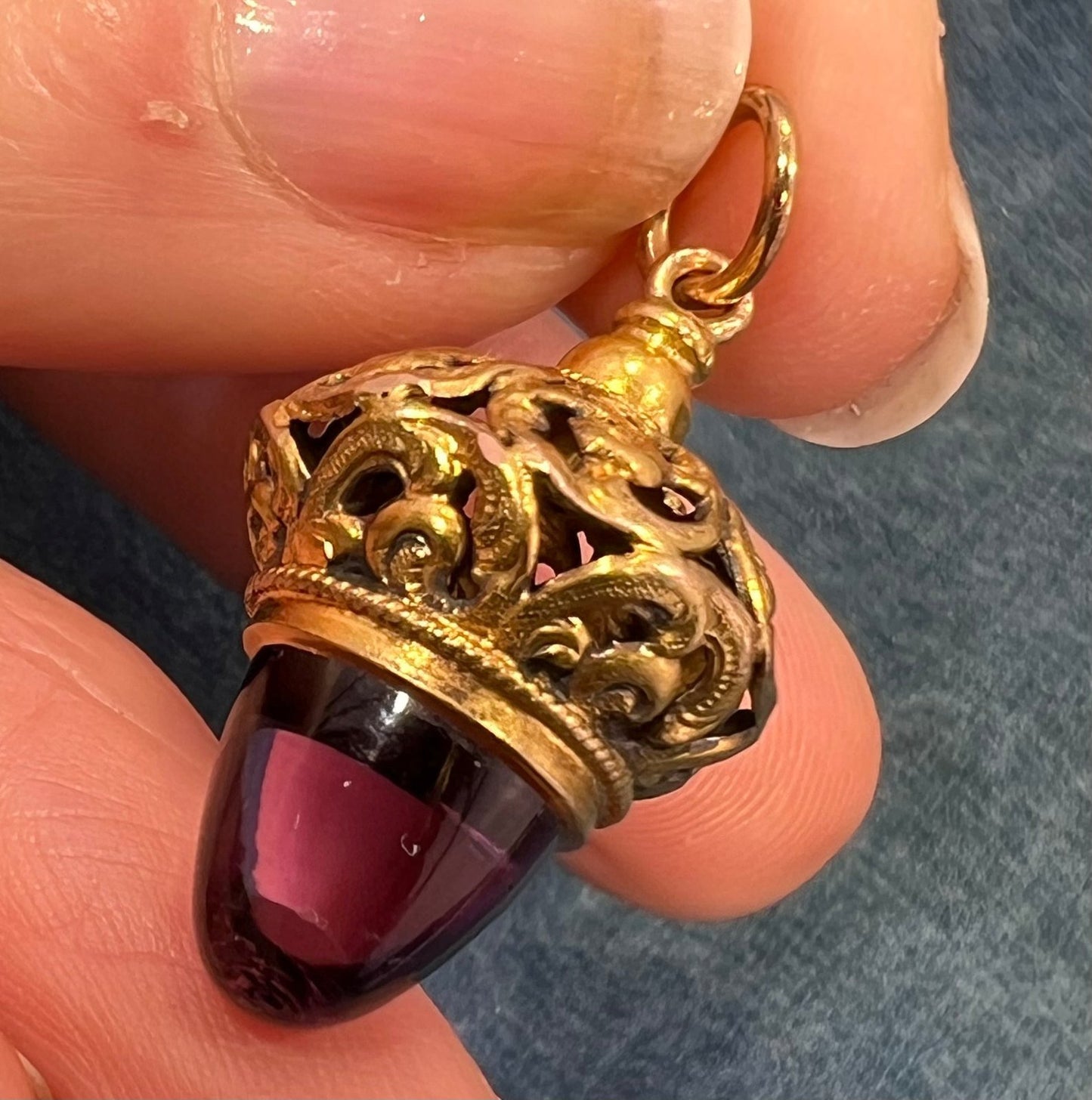 14k Yellow Gold Filigree Acorn Watch Fob Pendant w Amethyst Cabochon. 1.2" 4g