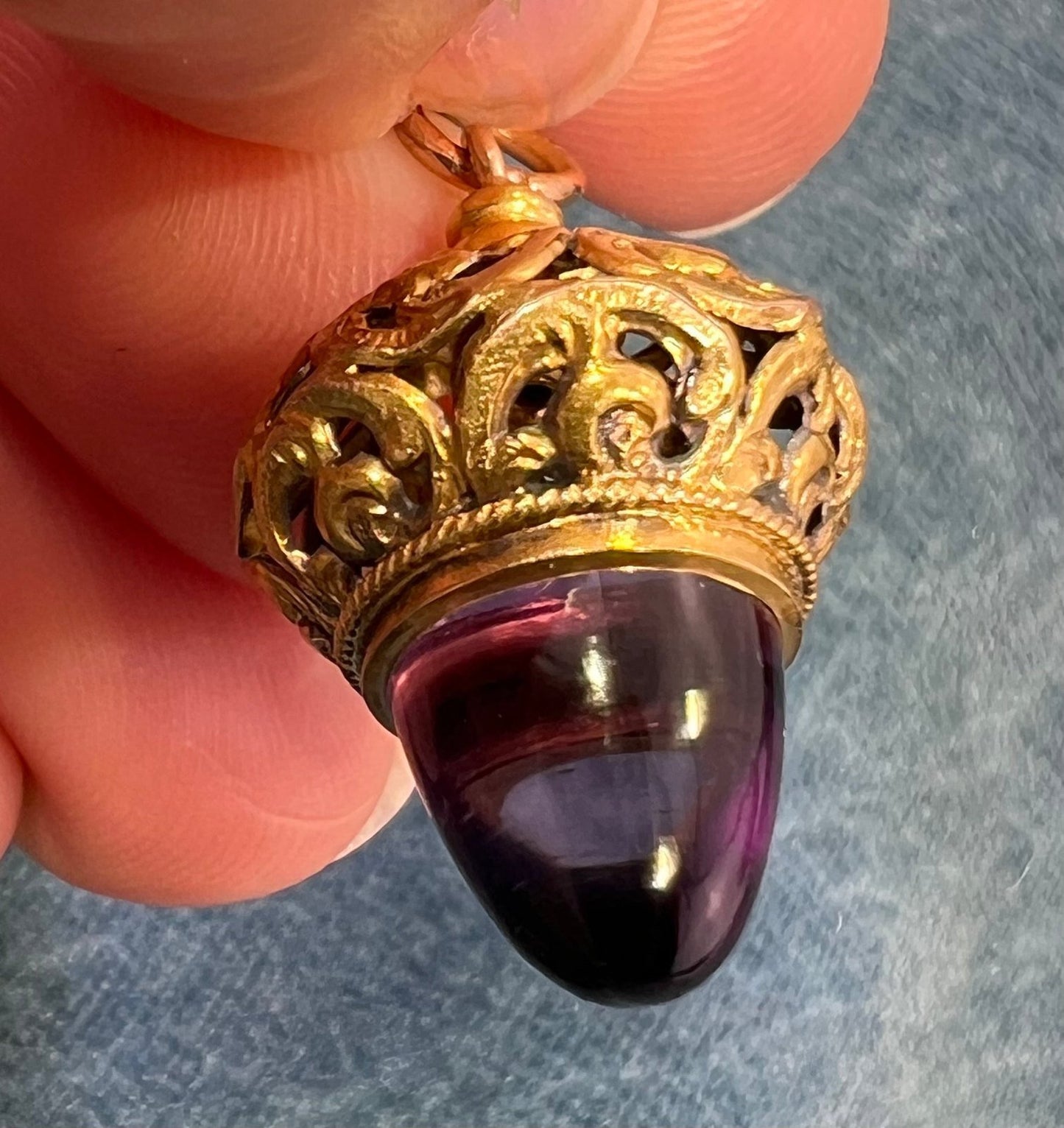 14k Yellow Gold Filigree Acorn Watch Fob Pendant w Amethyst Cabochon. 1.2" 4g