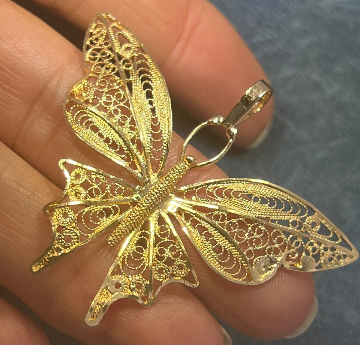 14k Yellow Gold Filigree Cantinelle Butterfly Pendant. 2" + 5g