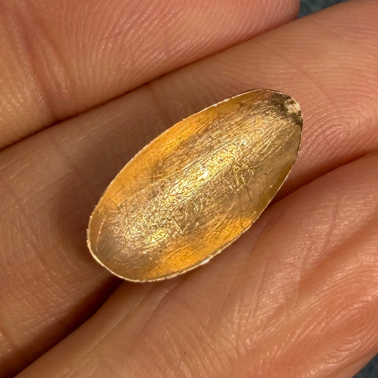 14k Yellow Gold Fingernail Nail w 5 Diamonds. 70s Disco Cool Rare!