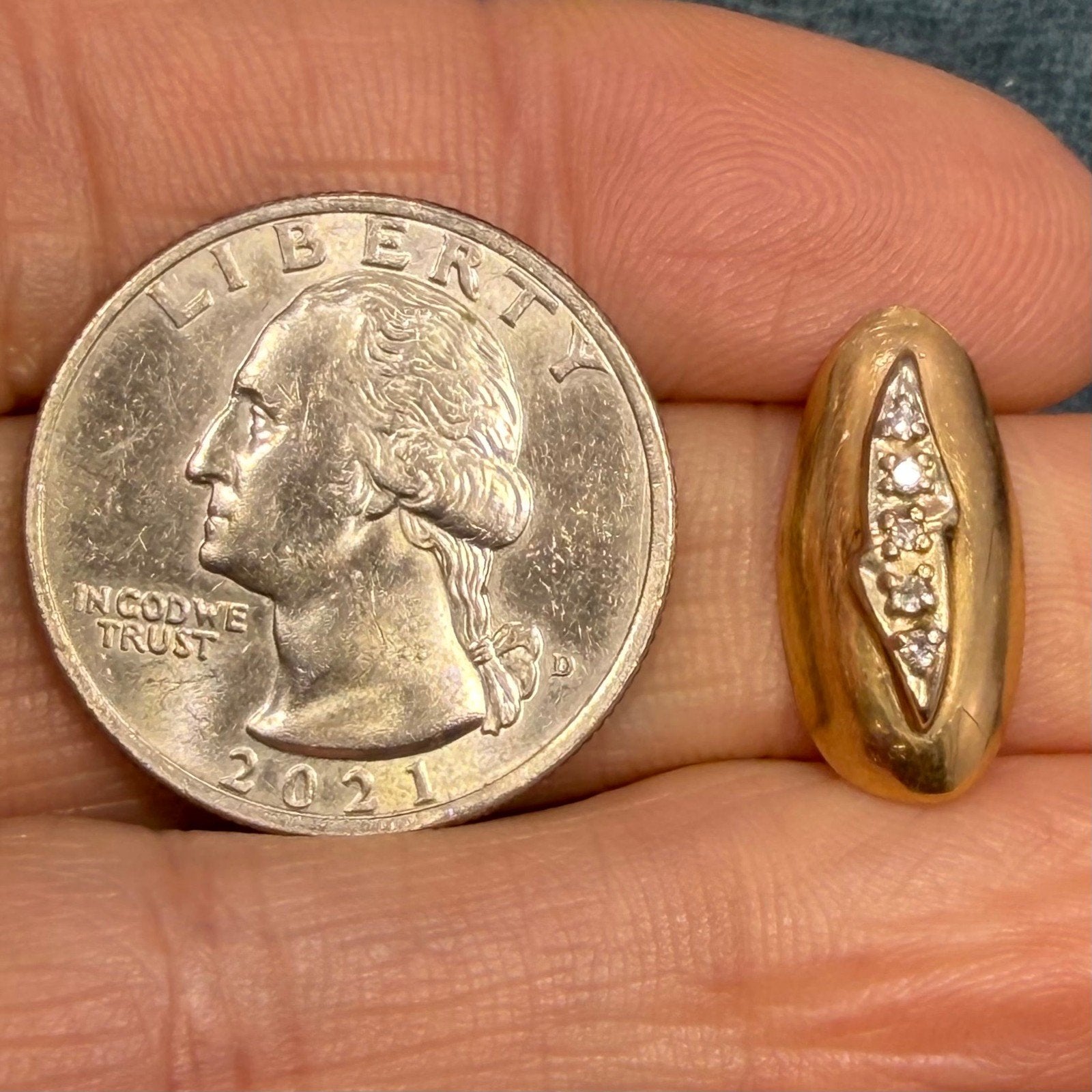 14k Yellow Gold Fingernail Nail w 5 Diamonds. 70s Disco Cool Rare!