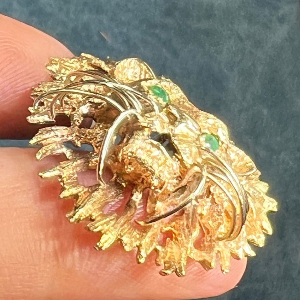 14k Yellow Gold Gentle LION Aslan Pendant w Emerald Eyes. 1.25"