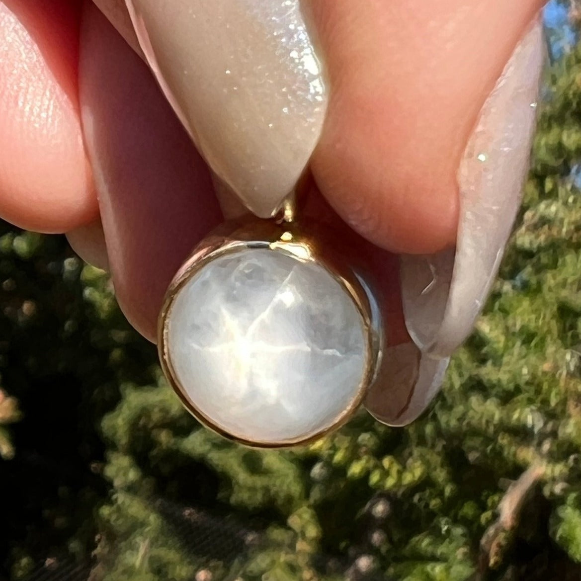 14k Yellow Gold Gray Star Sapphire Pendant. Bezel-Set *Video*