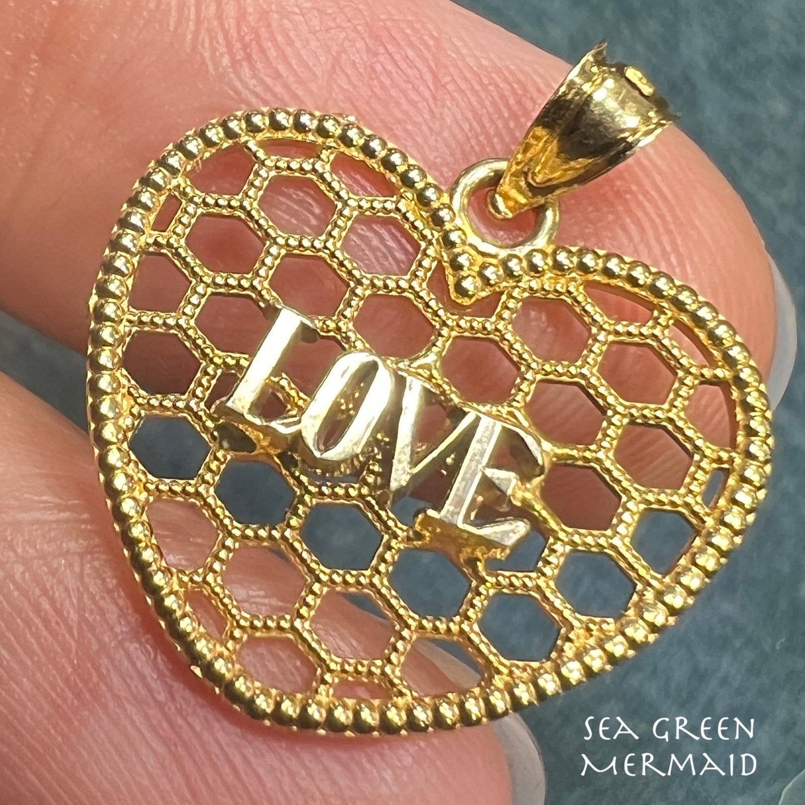 14k Yellow Gold HONEY COMB Heart Pendant. Sweet Love!