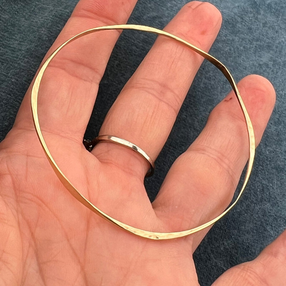 14k Yellow Gold Hammered Twisted Bangle Bracelet. Designer
