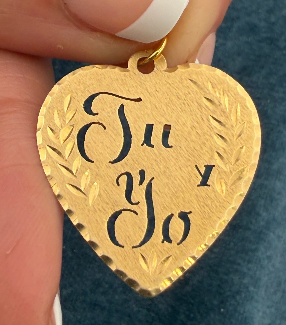 14k Yellow Gold Heart Pendant. Tu y Yo. You and Me in Espanol. 1"