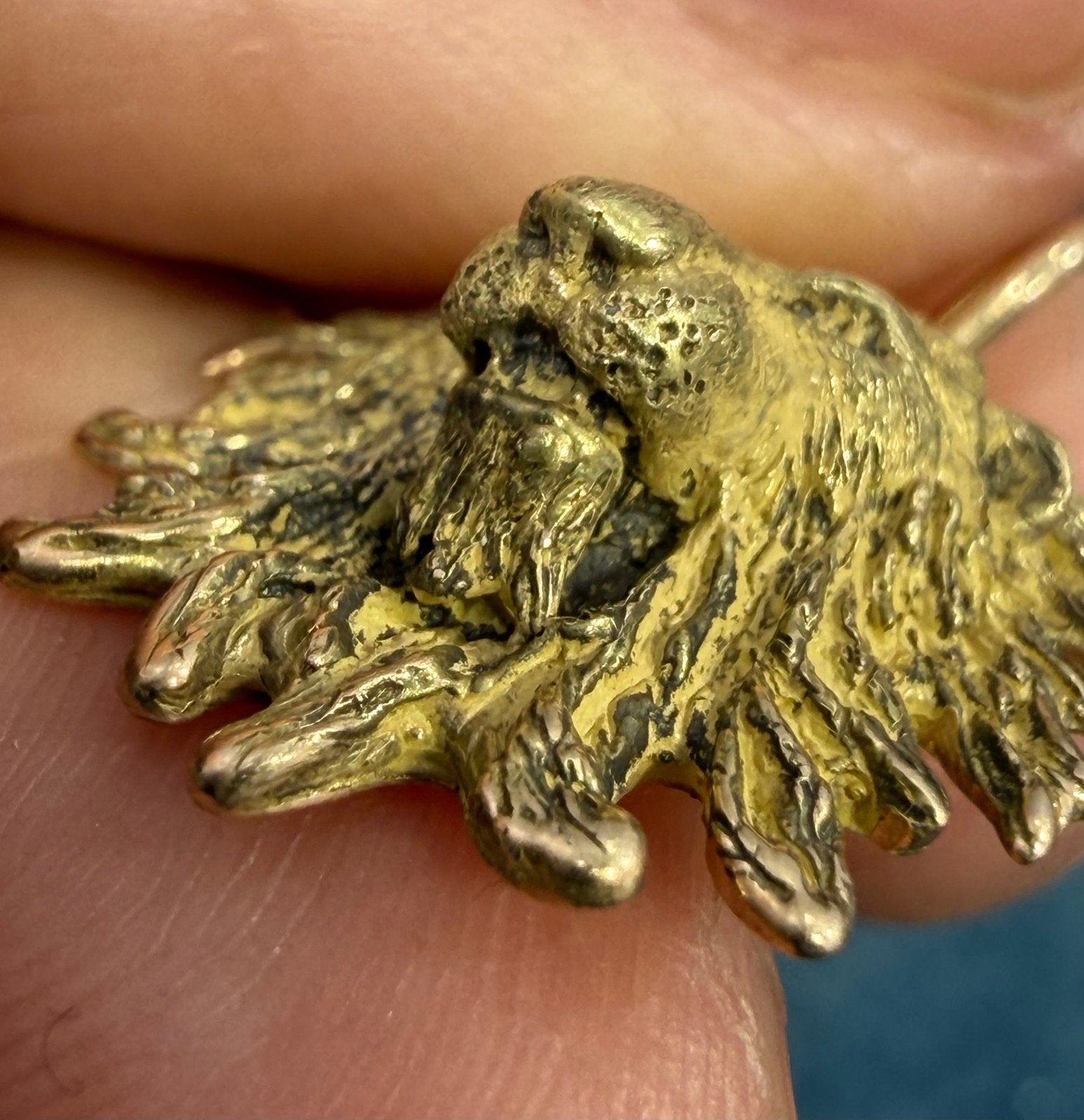 14k Yellow Gold LION Pendant w Wild Mane. 3/4" + 4.3g