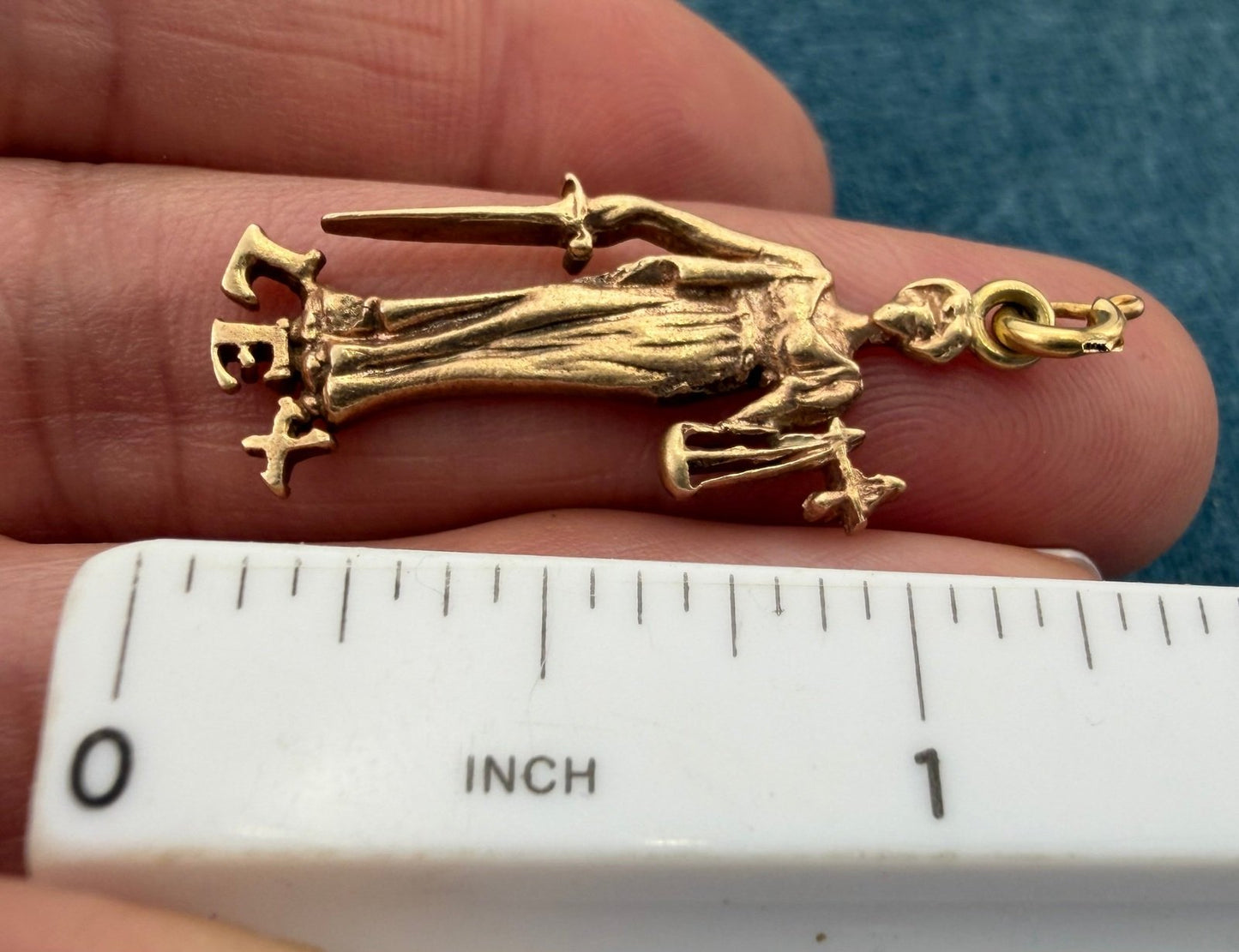 14k Yellow Gold Lady JUSTICE Pendant w Sword + Scales. LEX = Law 3.3g + 1.2"