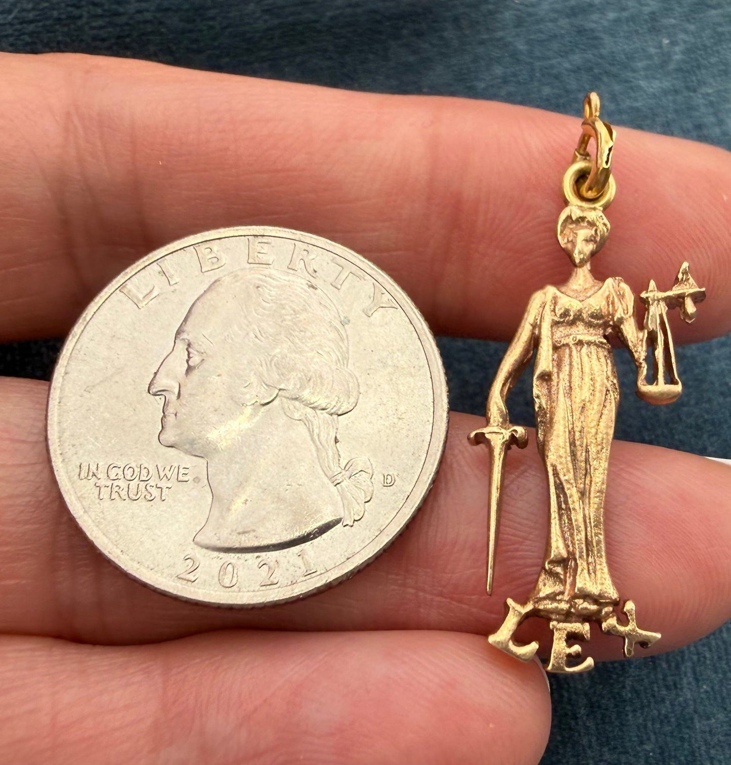 14k Yellow Gold Lady JUSTICE Pendant w Sword + Scales. LEX = Law 3.3g + 1.2"