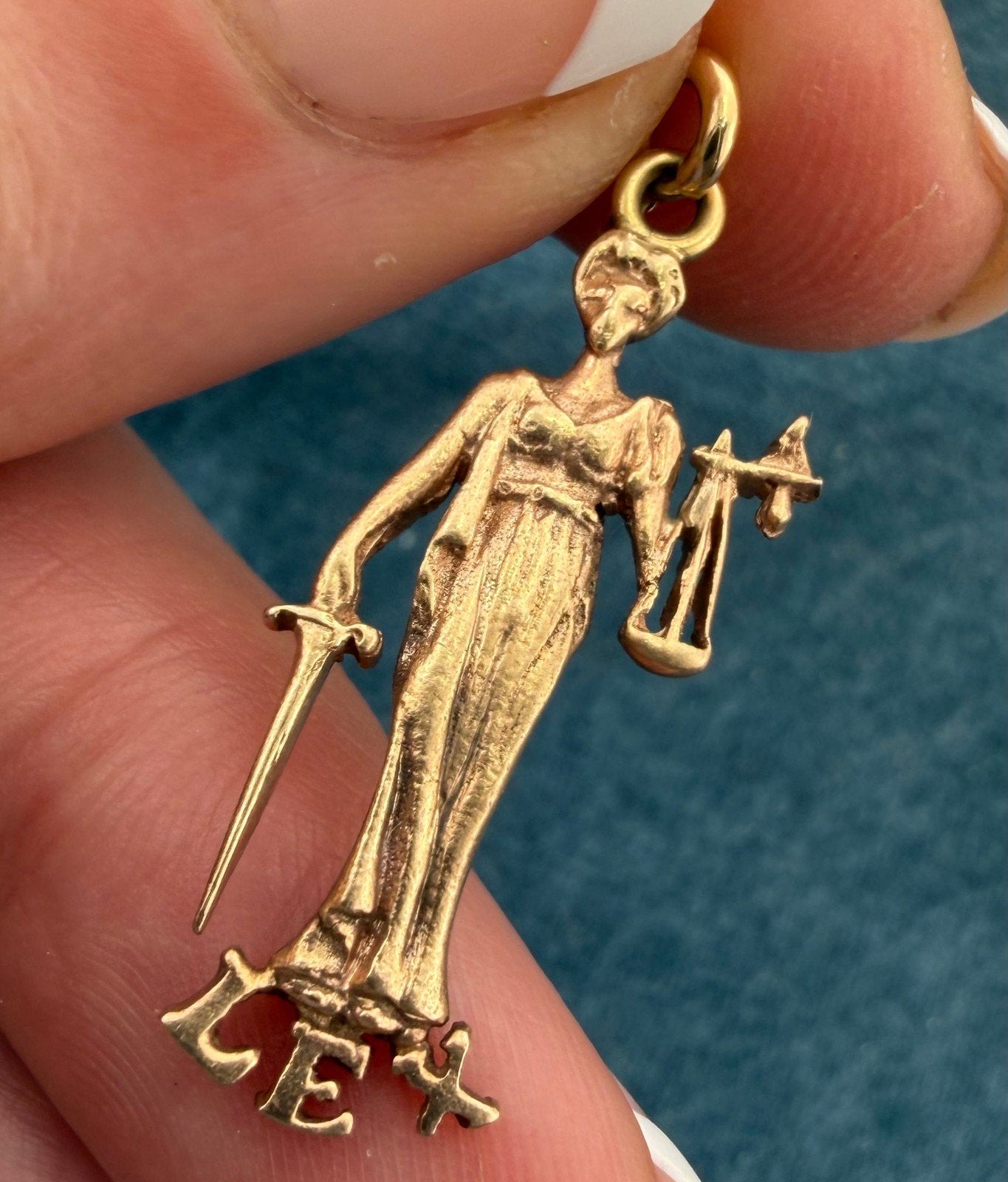 14k Yellow Gold Lady JUSTICE Pendant w Sword + Scales. LEX = Law 3.3g + 1.2"