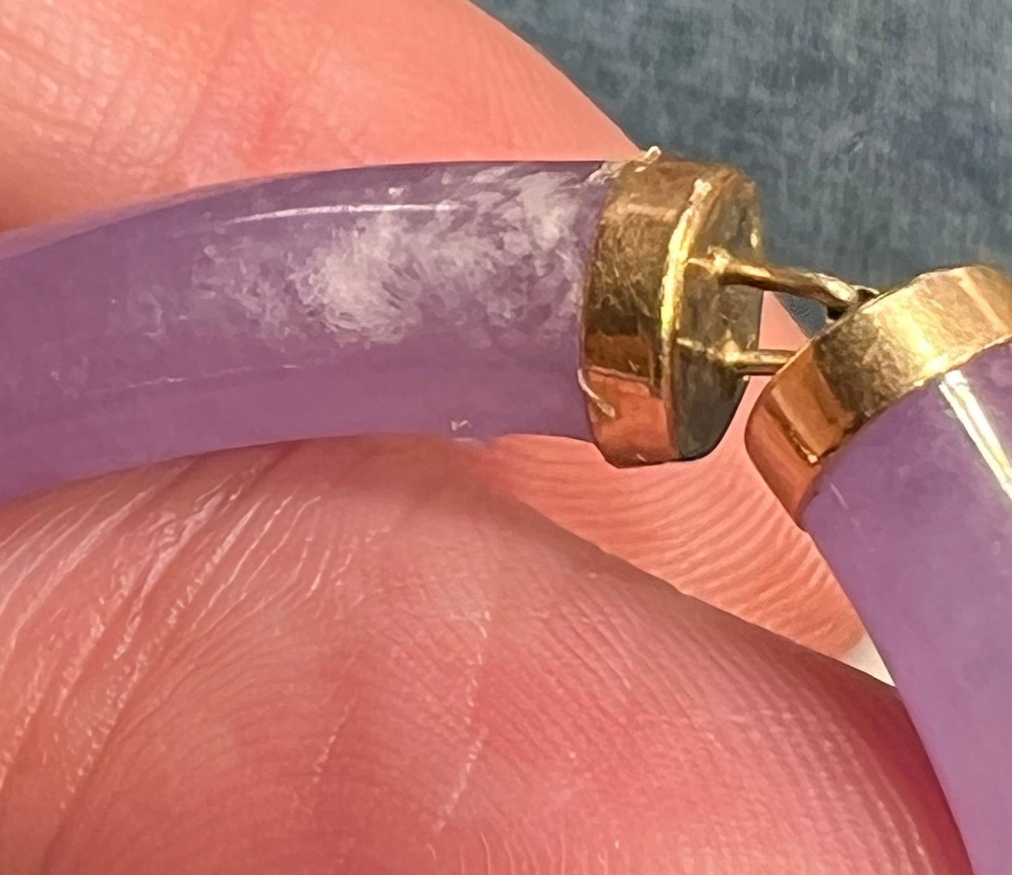 14k Yellow Gold Lavender Jade Panel Bracelet. Safety Clasp