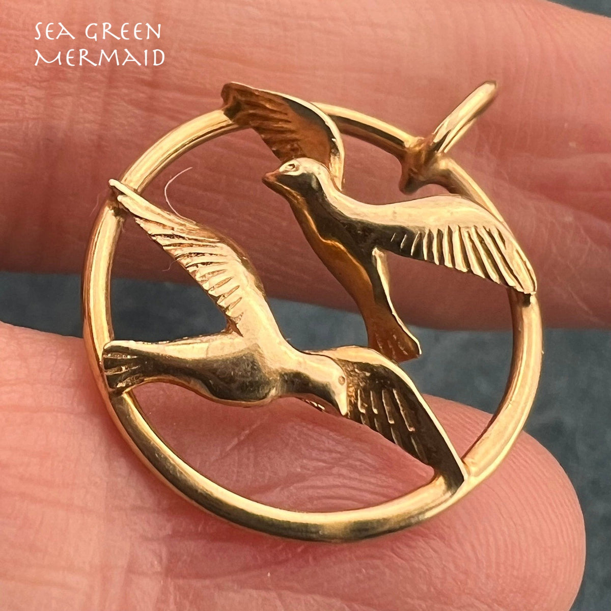 14k Yellow Gold Love Birds in Flight Pendant. Bahama Doves Mates for Life