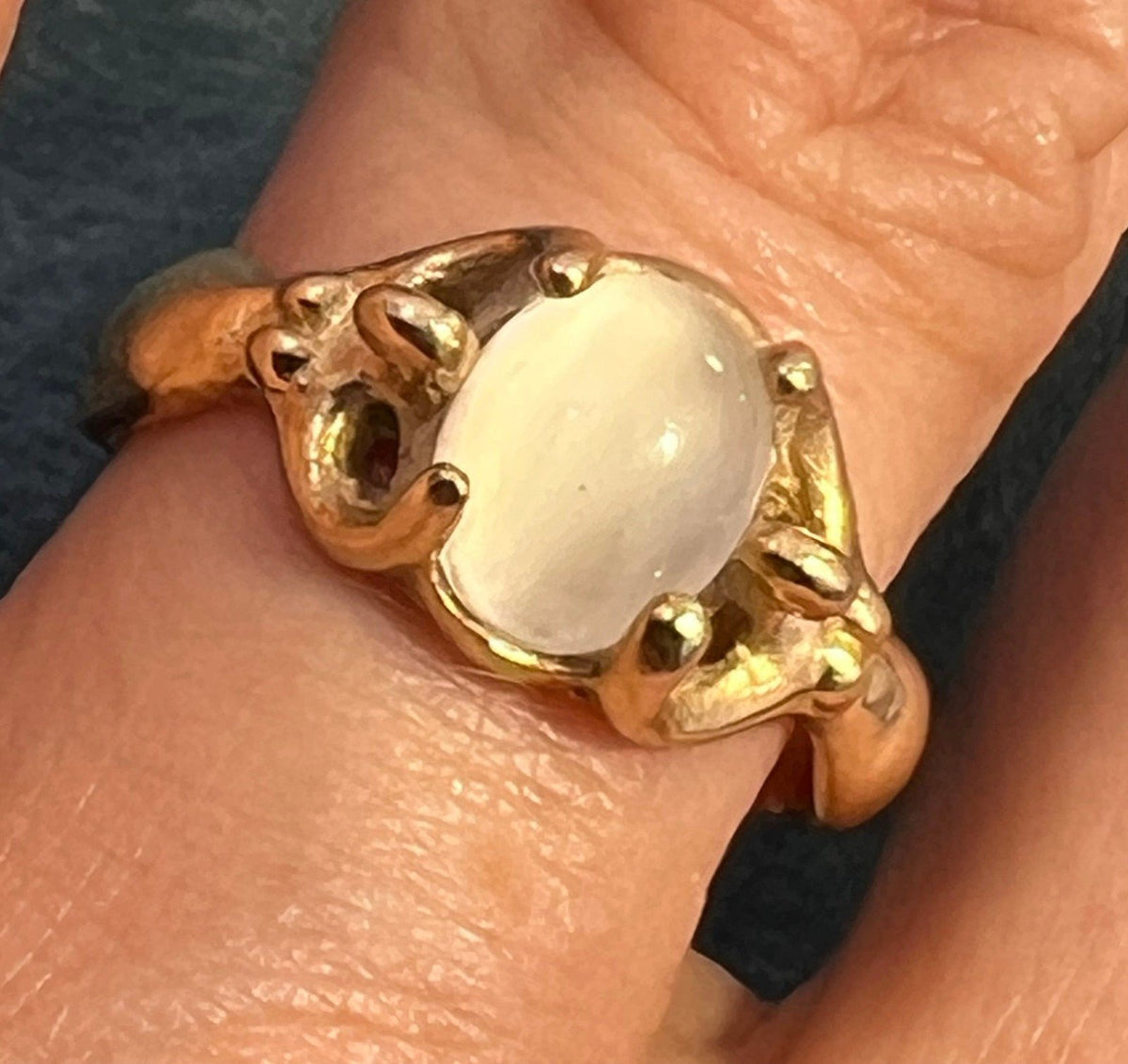 14k Yellow Gold Moonstone Ring w 2 Mermaids Goddesses *Video*
