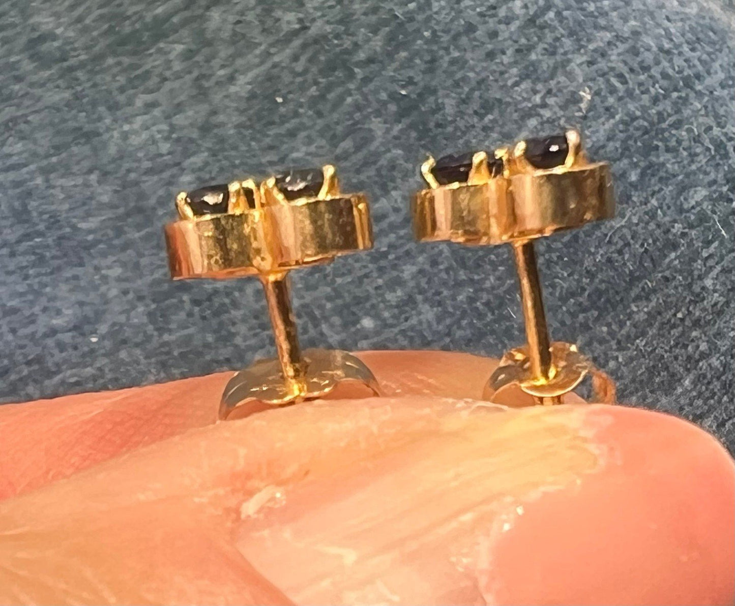 14k Yellow Gold Natural Blue Sapphire Clover Earrings