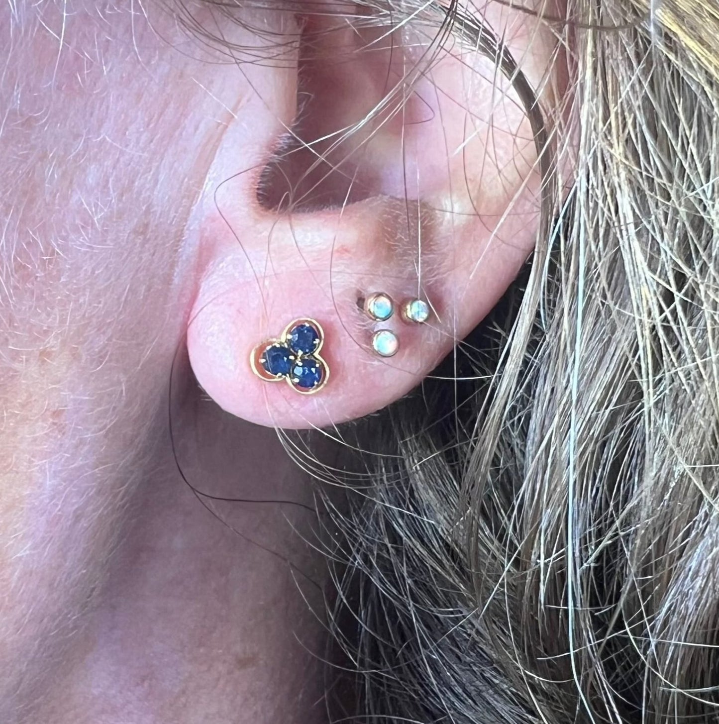 14k Yellow Gold Natural Blue Sapphire Clover Earrings