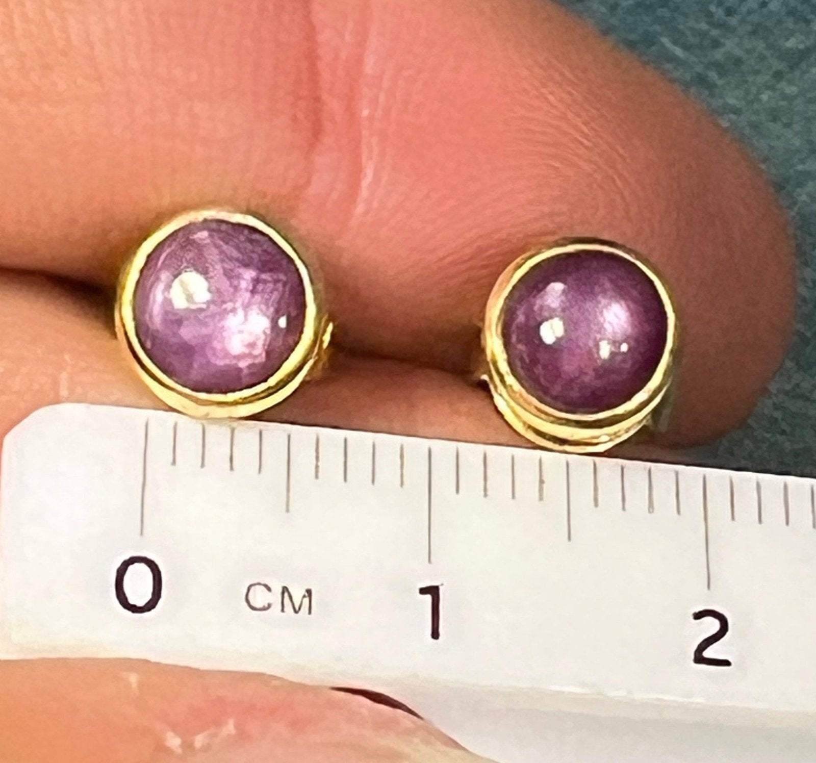 14k Yellow Gold Natural Star Sapphire Ruby Earrings *Video*