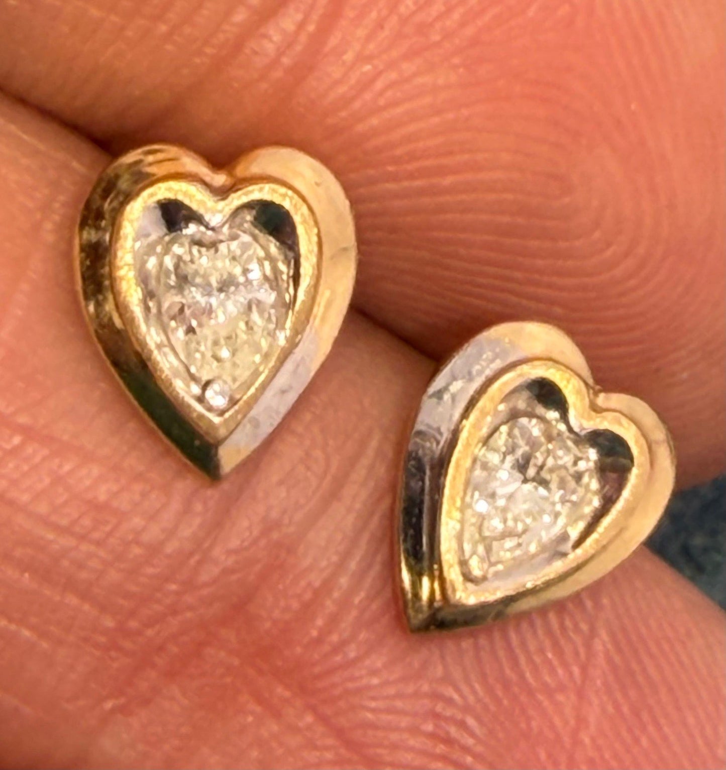 14k Yellow Gold Natural Teardrop Diamond HEART Earrings. Antique